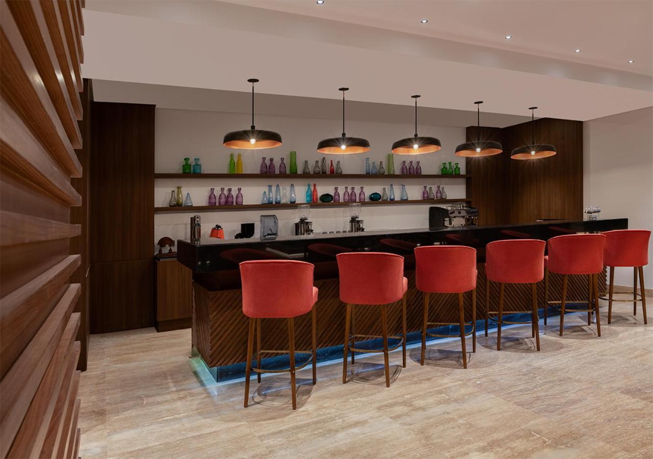 Crystal Inn Hotel - Alamein (Adults Only) El Alamein Exteriér fotografie The bar at the lounge