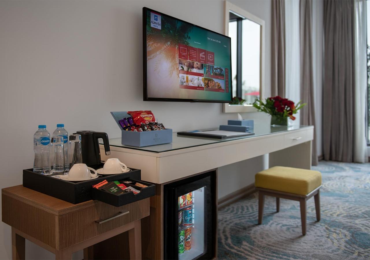 Crystal Inn Hotel - Alamein (Adults Only) El Alamein Exteriér fotografie A hotel room with a mini-bar